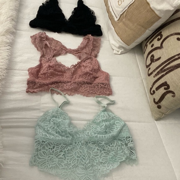 Lace Bralettes Sz.Small - Picture 10 of 11
